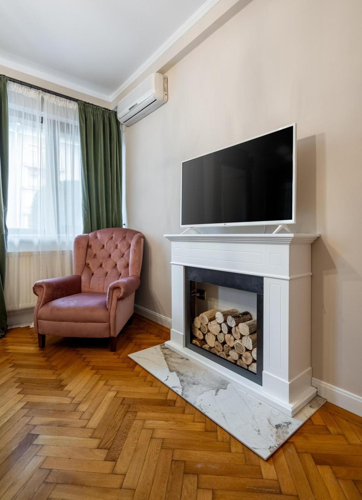 Casa Lu * Bucarest