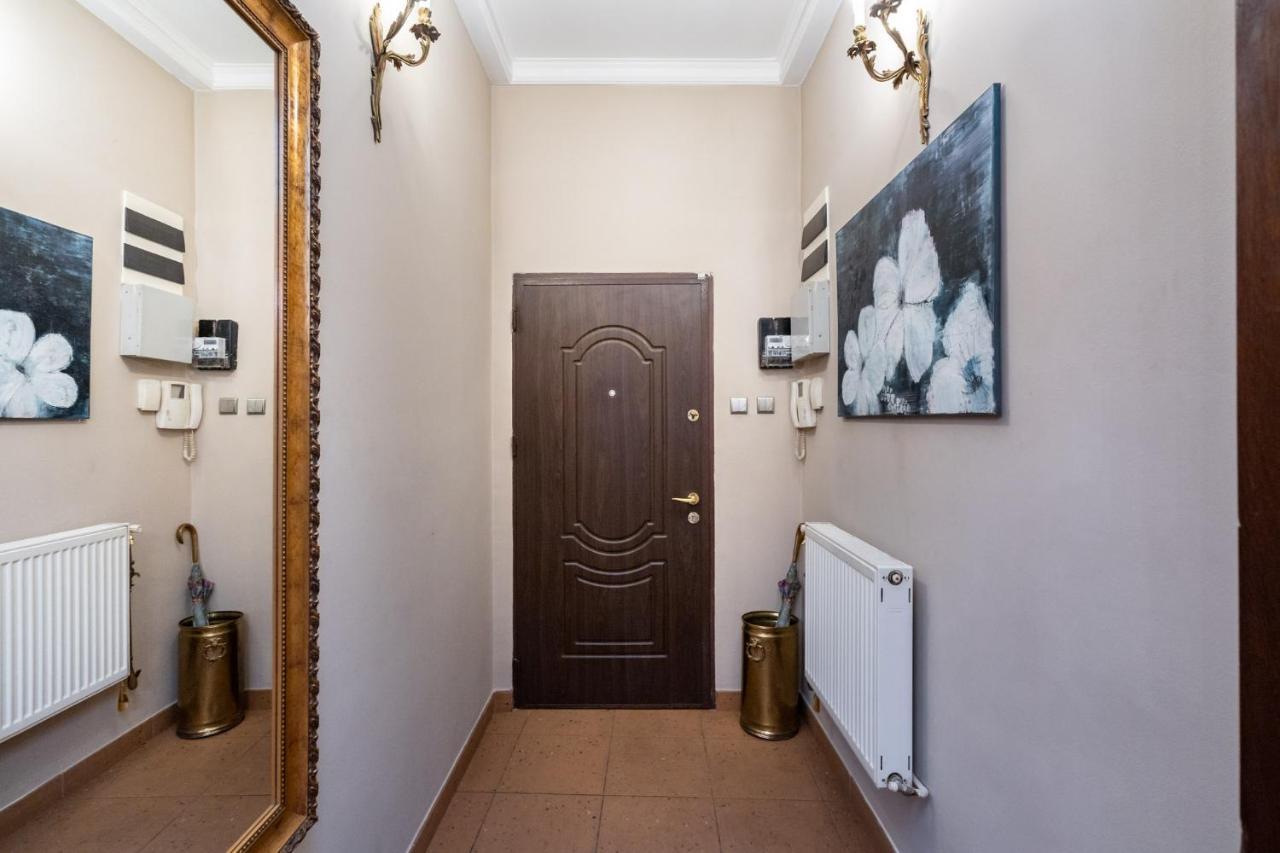 Lu Villa Bucarest
